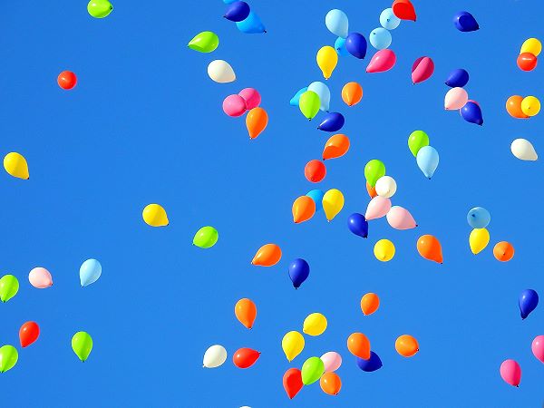 your brain tells you suspended objects are moving